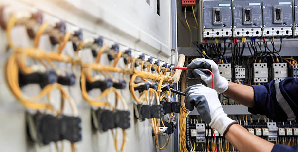 Professional Electrician technician working in Sandpoint, ID
